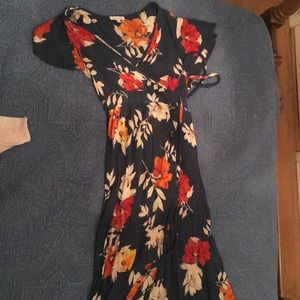 Long V cut maxi dress